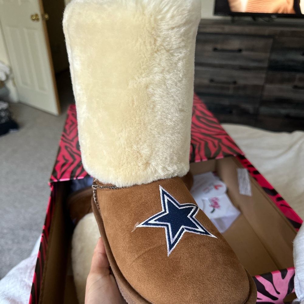 Women's Dallas Cowboys boots size 7
